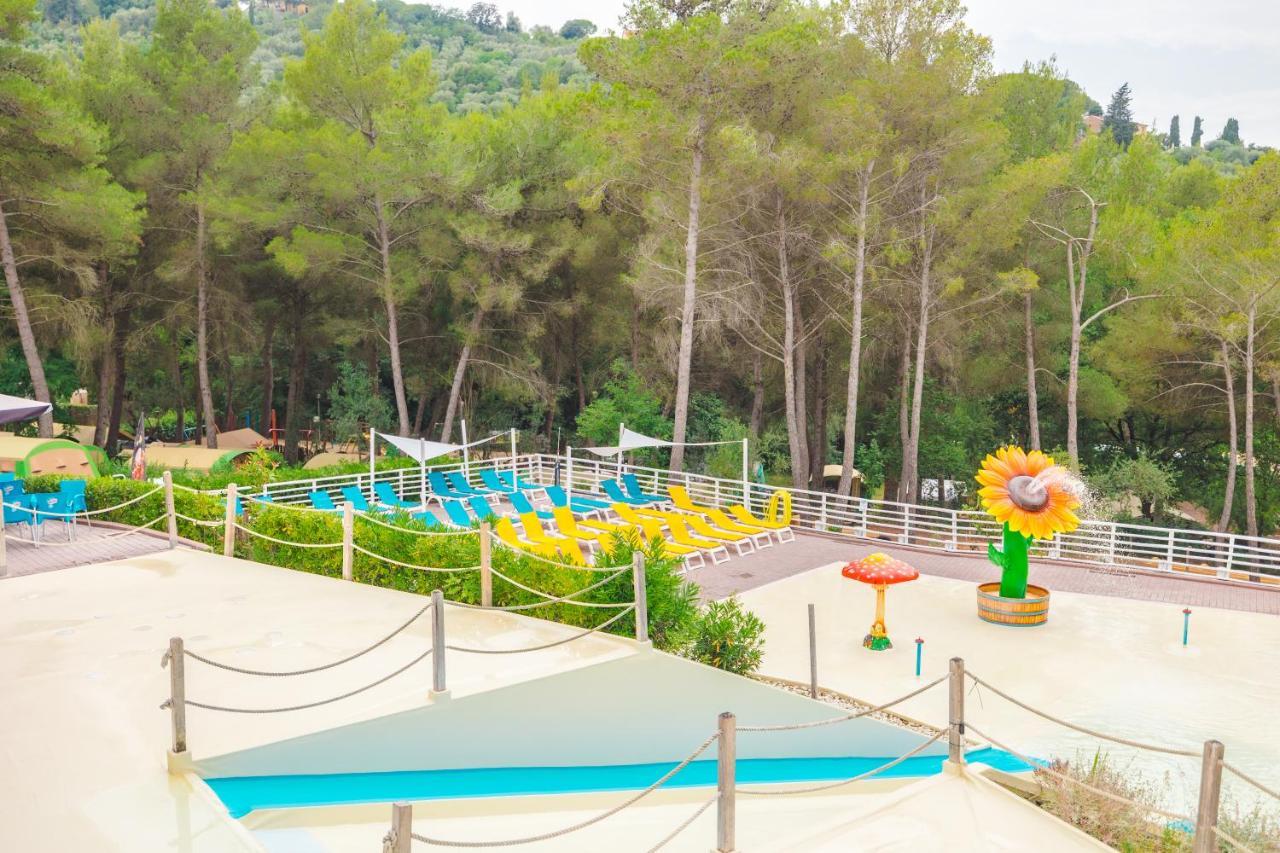 Le Pianacce Camping Village Castagneto Carducci Exterior photo